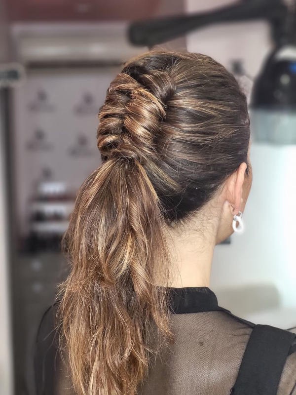 Peinados para damas de honor