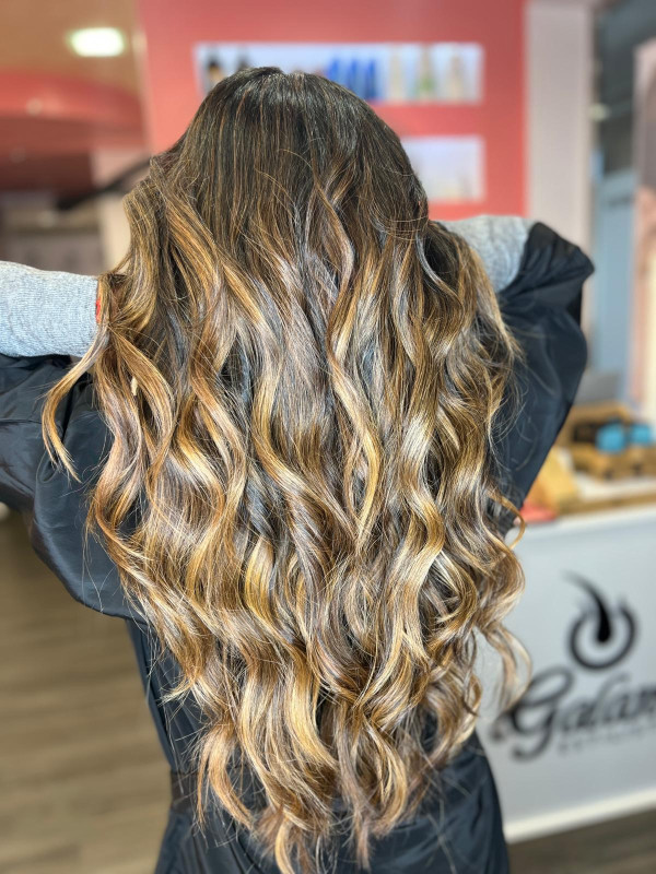 Balayage Morena iluminada